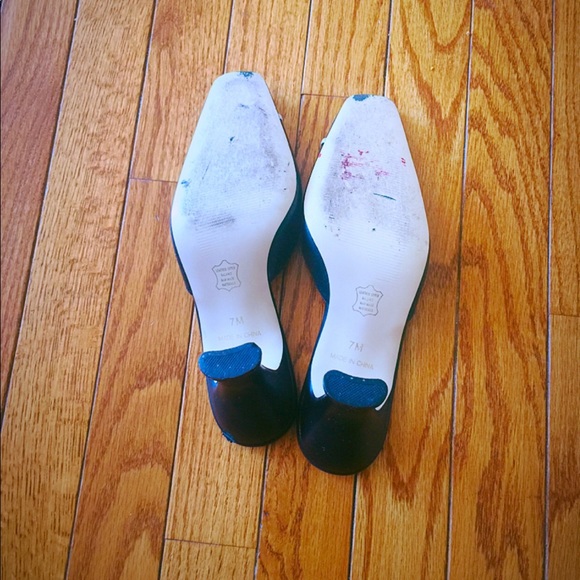 🎁🌺Clearance🌺🎁Ann Kristal Cute Shoes 7M in size - Picture 4 of 8